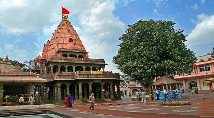 Ujjain Mahakal Temple Timings 2026: Darshan, Aarti Schedule & Entry Guide